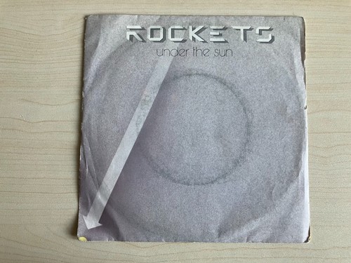 Rockets under the sun - sun, /